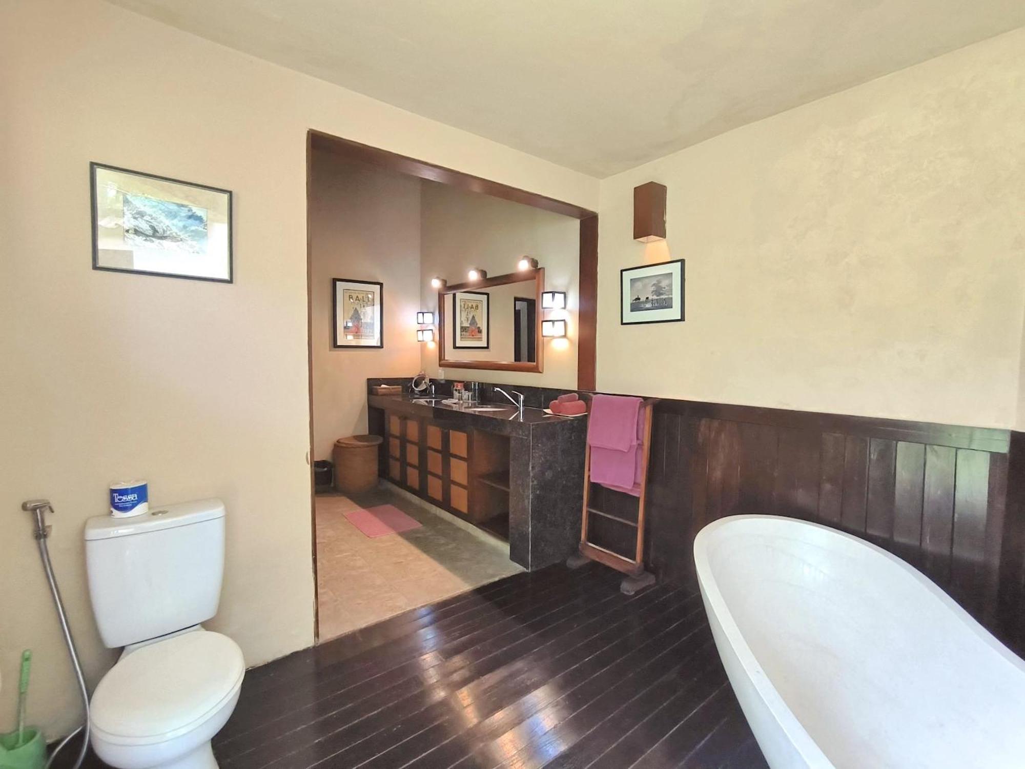 Villa Plawa Asri 세미냑 외부 사진